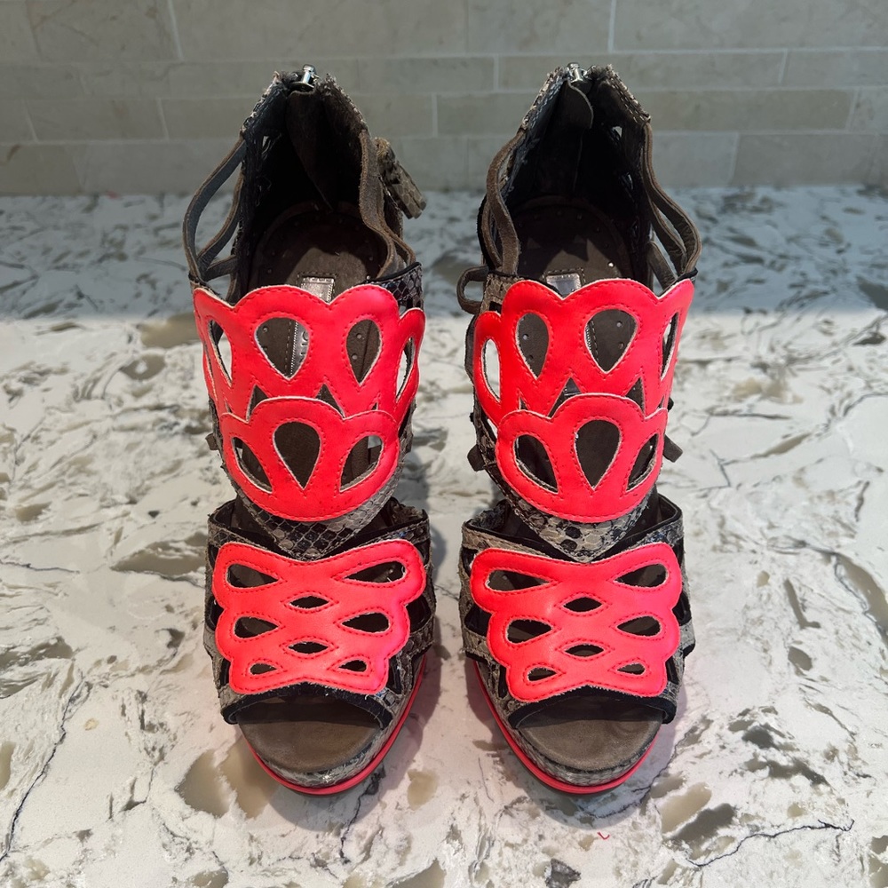 TOPSHOP heels